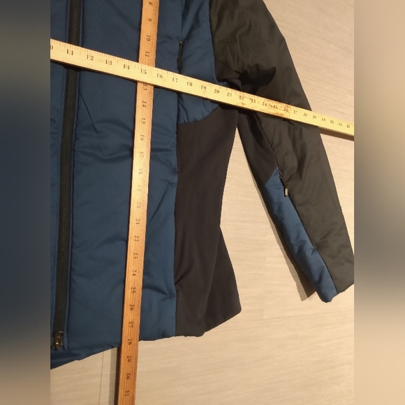 Lululemon winter insulated athletic unisex jacket size large - Picture 5 of 15